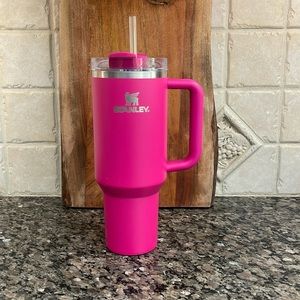 40oz hot pink Stanley